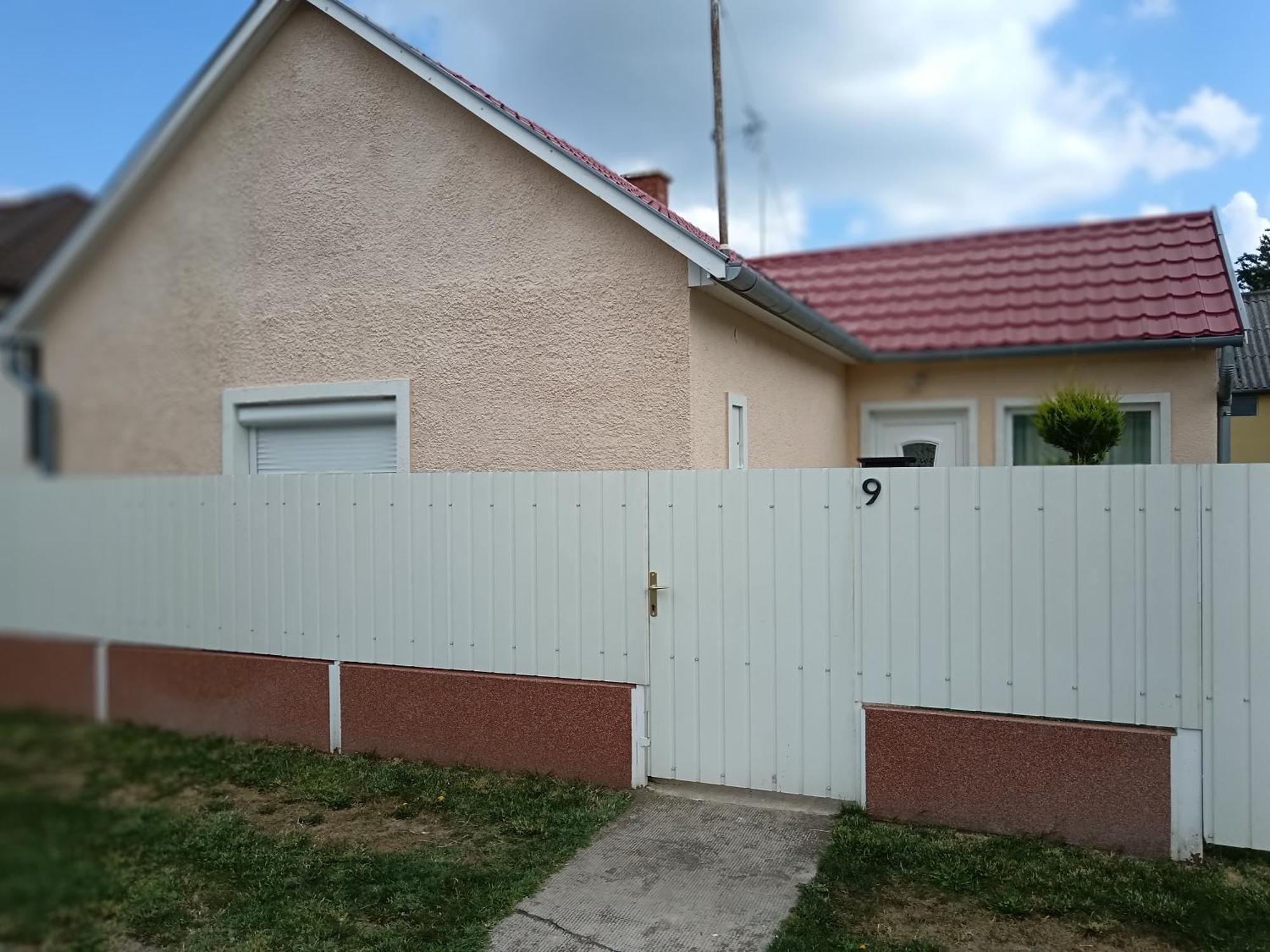 Margó Vendégházak 2 Hajdúszoboszló Esterno foto